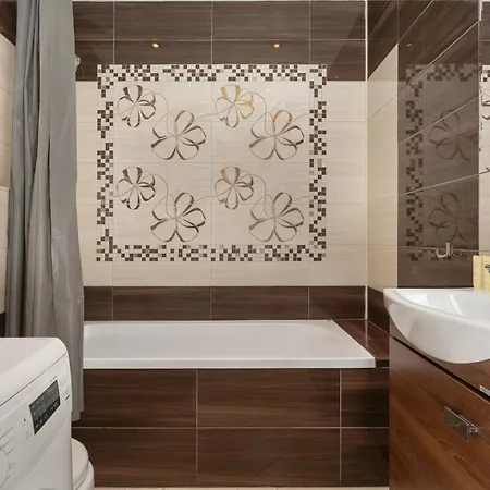 Apartament We Wroclawiu Z Dwiema Sypialniami, Wanna I Biurkiem Do Pracy Zdalnej By Renters Apartmán