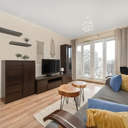 Apartmán Apartament We Wroclawiu Z Dwiema Sypialniami, Wanna I Biurkiem Do Pracy Zdalnej By Renters *